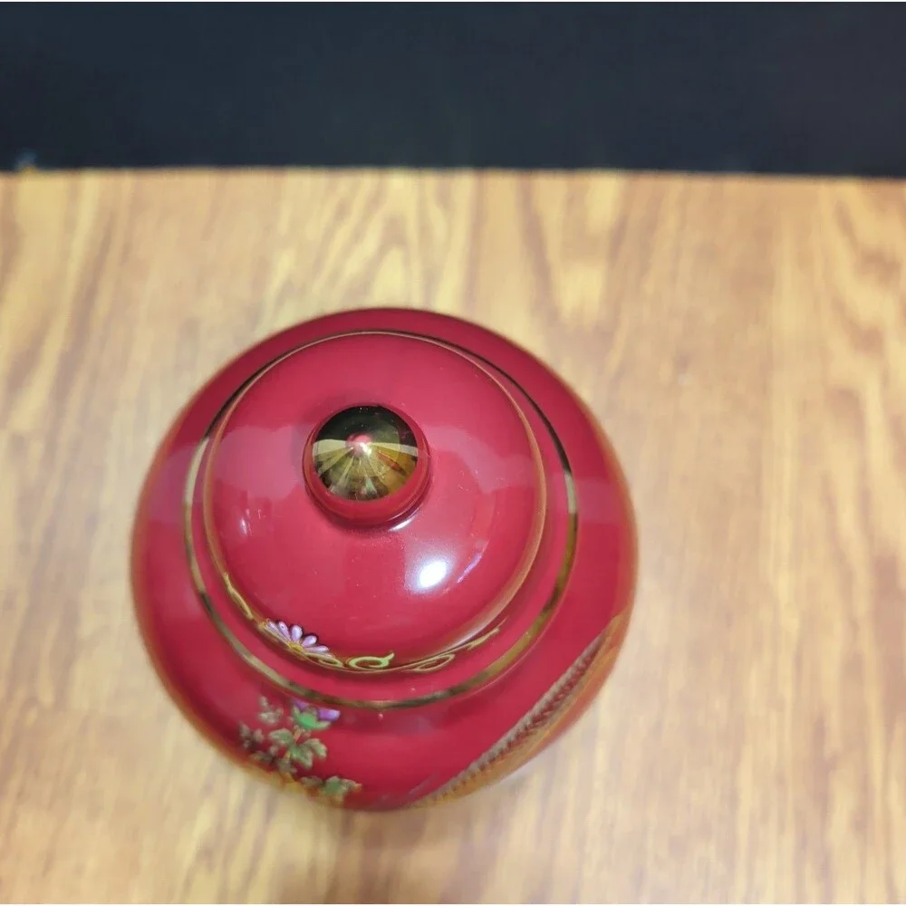 Vintage Japanese Red Porcelain Ginger Jar Golden Pheasant Peony Gold Gilt